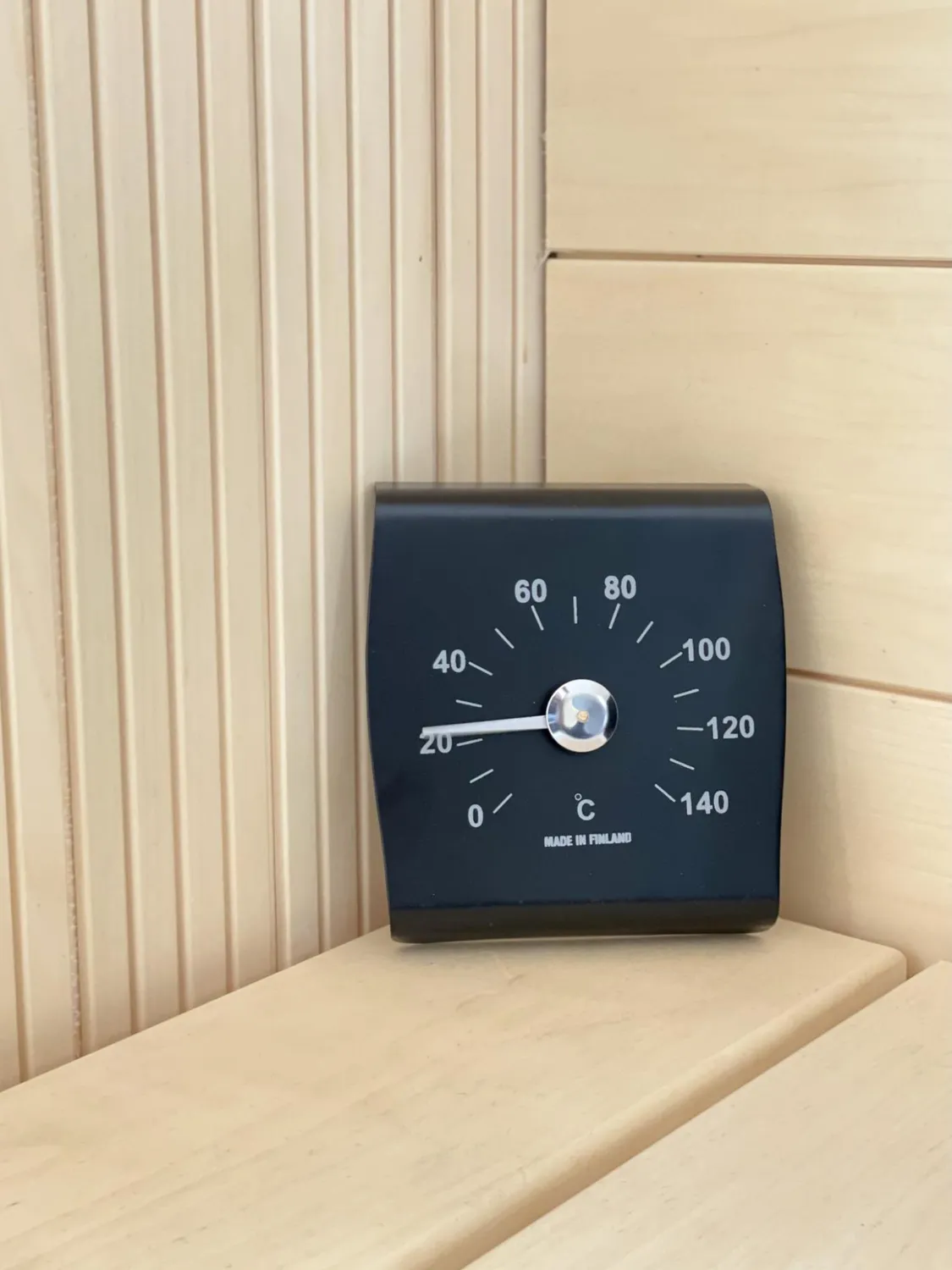 Nikkarien Saunia Saunathermometer